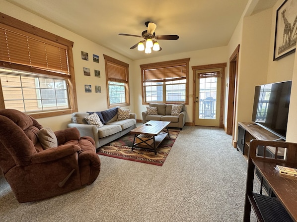 Enjoy your time in Teton Valley staying in this beautiful condo — the perfect basecamp for any group!