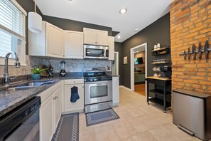 Whip up your favorite meals in our fully stocked kitchen—everything you need is ready and waiting!







