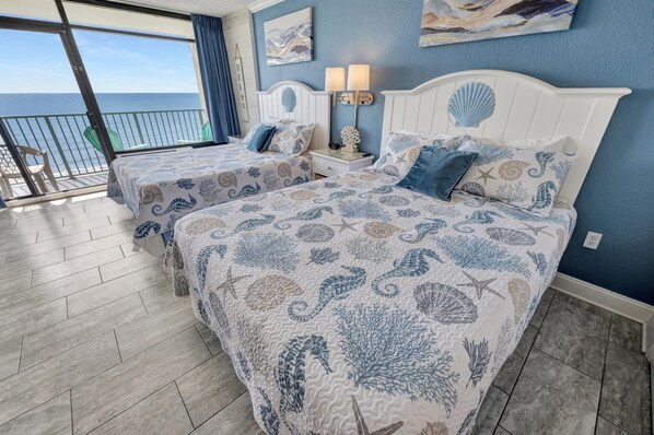 2 Beds in Bedroom, Direct Oceanfront