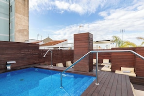 Rooftop pool