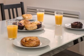 Breakfast meal