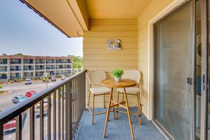 Private Balcony | 3rd-Floor Unit