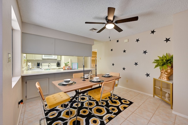 Yuma Vacation Rental | 3BR | 2BA | 1,224 Sq Ft | Step-Free Access