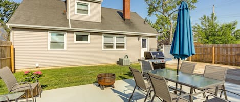 Port Clinton Vacation Rental | 4BR | 2BA | 2 Steps Required | 1,344 Sq Ft