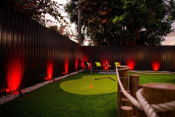 Mini golf