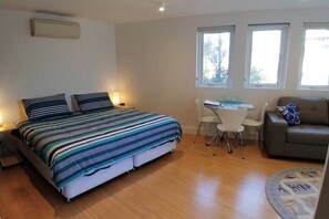 King size bed can be split into two singles also for greater flexibility