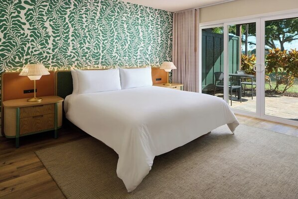 King size bed