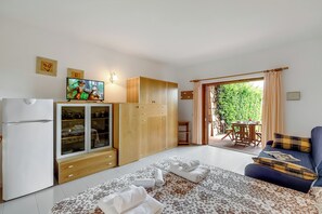 Living and dining room