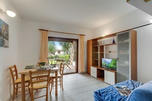 Living and dining room