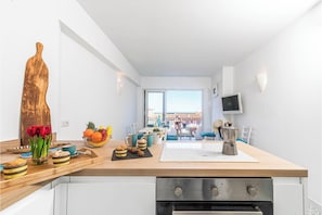 Kitchen and dining area