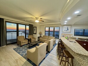 AMAZING Sunsets and water views from every window! PARADISE!