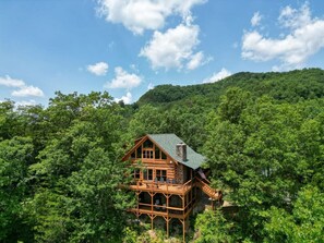 Rocky Top Getaway