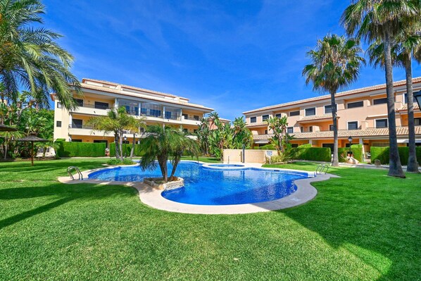 Piscine communautaire