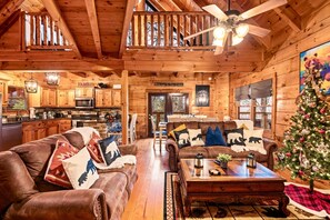 Tastefully decorated cabin, giving a warm homely feel