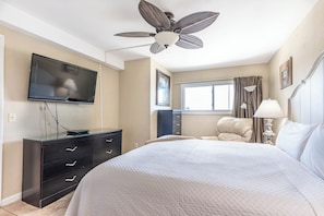 King bed in the master bedroom