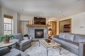 Furniture, Indoors, Living Room, Couch, Home Decor