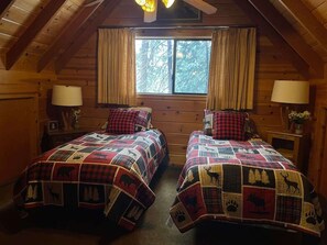 Upstairs Bedroom 2