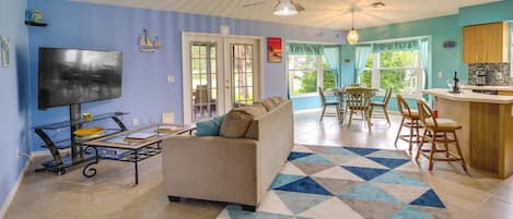 Sebastian Vacation Rental | 2BR | 2BA | 1 Step Required | 1,119 Sq Ft