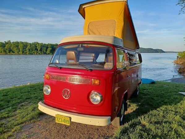 Welcome to your 1975 VW Van on the banks of the Mississippi River!