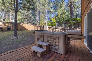 Soak it up in your fenced in private Chalet