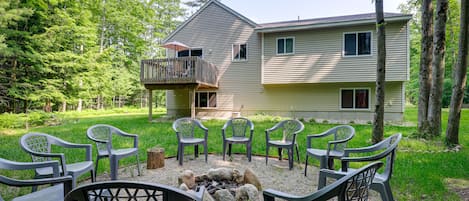 Penwater Vacation Rental | 3BR | 3BA | Stairs Required | 2,000 Sq Ft