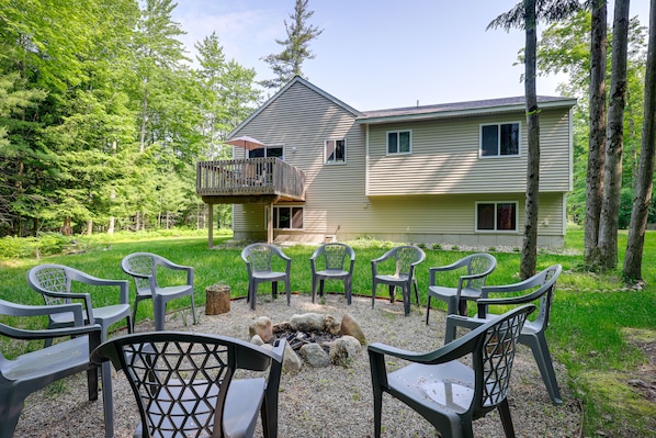 Penwater Vacation Rental | 3BR | 3BA | Stairs Required | 2,000 Sq Ft