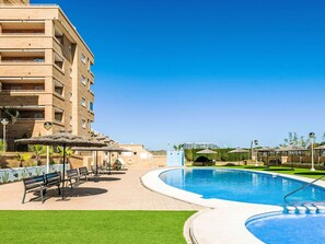 Schwimmbad, Wohnung, Eigentumswohnung, Resort, Hotel, Schatten, Gartenmöbel, Ferienort, Boutique Hotel