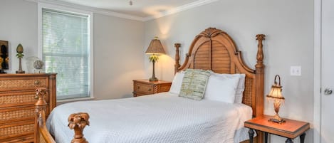 Anastasia Suite is decorated in Old World style in keeping with downtown St. Augustine.
