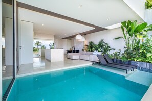Swimming pool,Living room