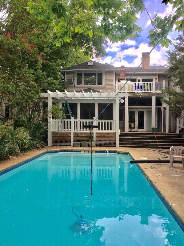 Take a dip or relax by the pool (pool is unheated and open seasonally, typically June-Oct). Zipline is fully functional!