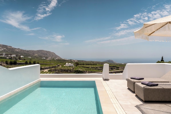 Private pool