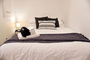 Comfortable double bed!