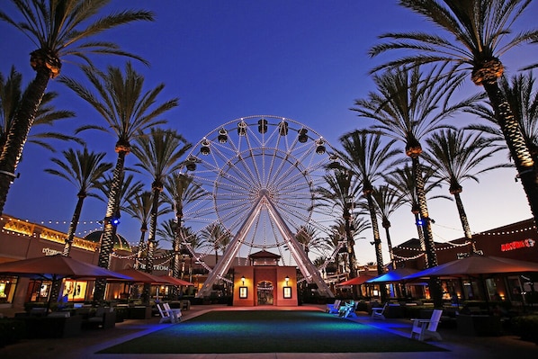 Irvine Spectrum Center