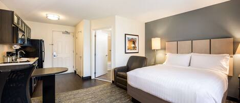 Unit with 1 queen bed