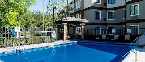 Outdoor Swimming pool