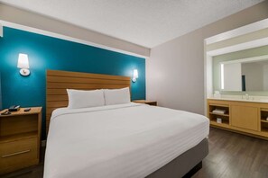 Unit with King bed