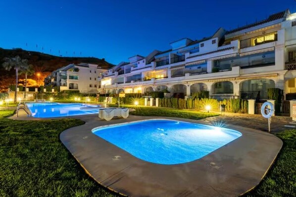 Holiday Home Swimming Pool