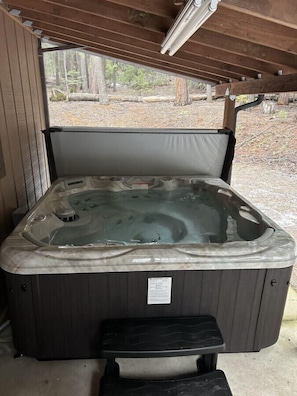 Indulge in the soothing warmth of a hot tub retreat, unwinding blissfully following an exhilarating day conquering the local mountain trails on a bike or carving through the snowy slopes on a snowboard.