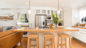 Fantastic chef's kitchen for preparing gourmet meals
