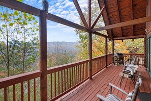 Beautiful views overlook the Smoky Mountains. There is also a Gas BBQ Grill located on the back deck. Propane is provided.