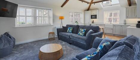 1 The Mount, Whitby - Host & Stay