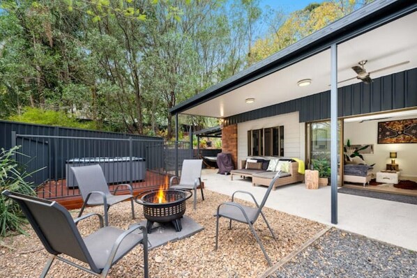 Anembo Country Cottages