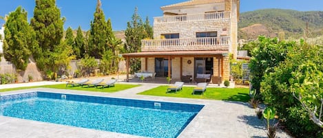 Beautiful villa with private pool and terrace with panoramic sea views