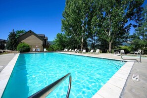 Moose Hollow Community Pool and Hot Tub