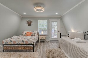 Upstairs bedroom #2 / queen size / pullout trundle