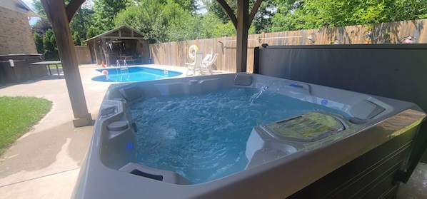 Pool open by April 11, 2024. Hottub is running all season.
