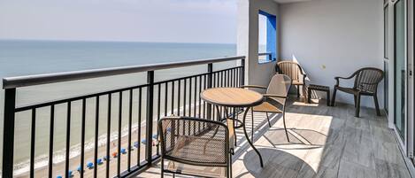 Myrtle Beach Vacation Rental | 2BR | 2BA | 1,131 Sq Ft | Step-Free Access