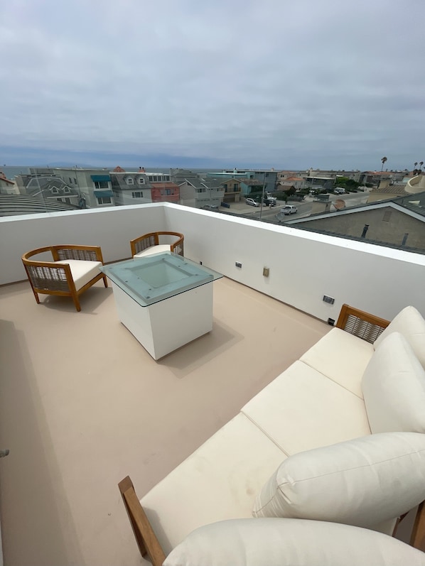 Rooftop Deck