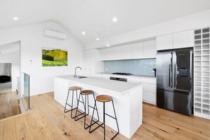 A well-equipped kitchen makes cooking a breeze