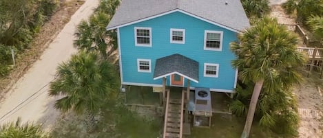 Welcome to Villa by the Sea!!